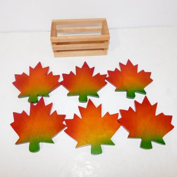 Set of 6 Canadian Maple Leaf Wooden Coasters with Storage Canada - Picture 2 of 6